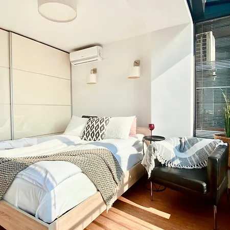 Angel Mint - Free Parking - Balcony Cracovia