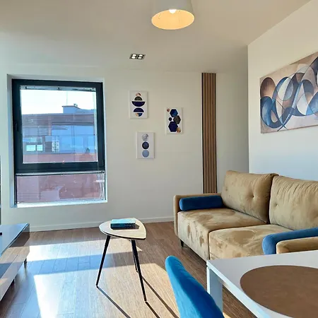 Angel Mint - Free Parking - Balcony Apartment *
