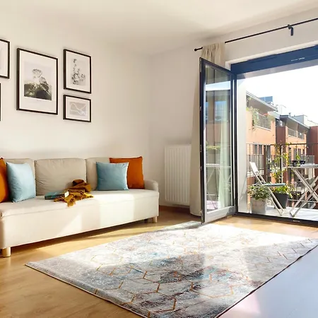 Angel Mint - Free Parking - Balcony Apartment *