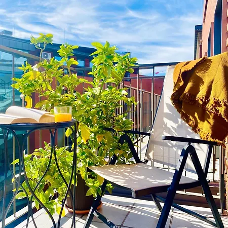 Angel Mint - Free Parking - Balcony Apartment *