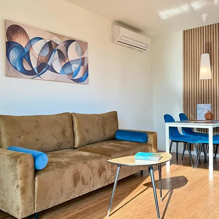 Angel Mint - Free Parking - Balcony Daire